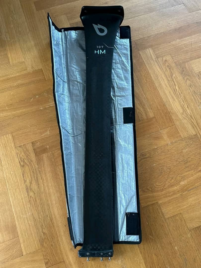 Gong Carbon Mast HM 107 V2
